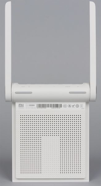 Роутер Xiaomi Mi Mini WiFi с поднятыми антеннами